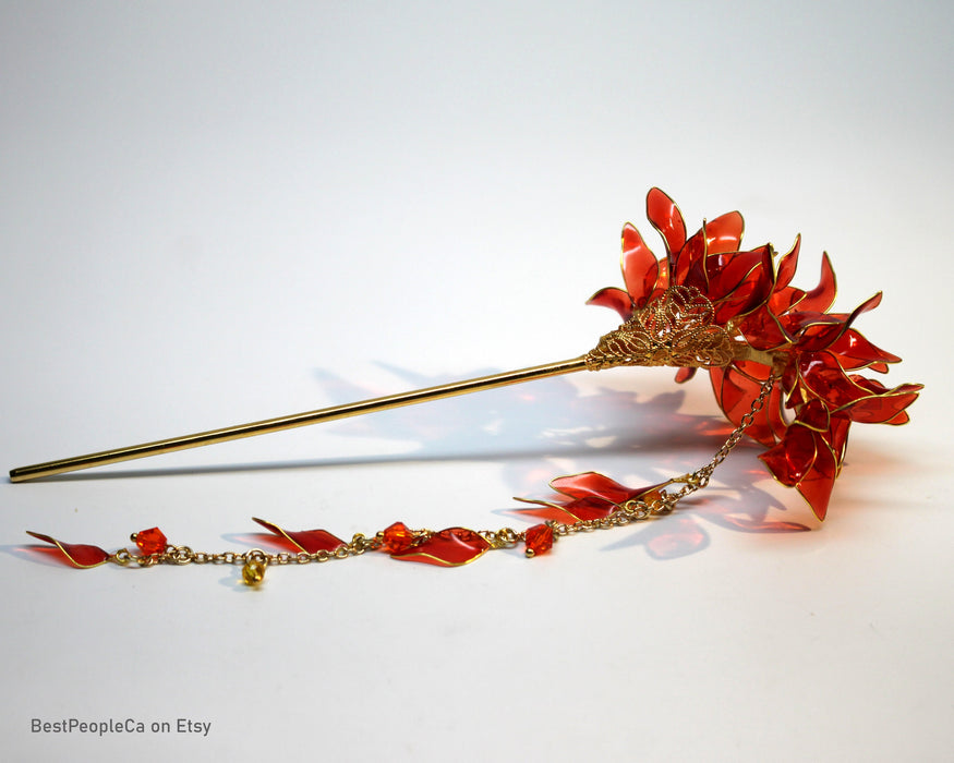 Red Flower Hairpin: Japanese Kanzashi