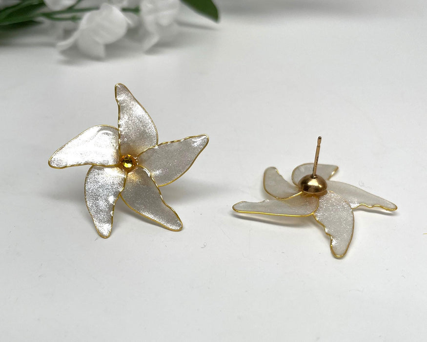 Handmade Sampaguita Flower Stud Earrings: Philippine Pearl Jewelry