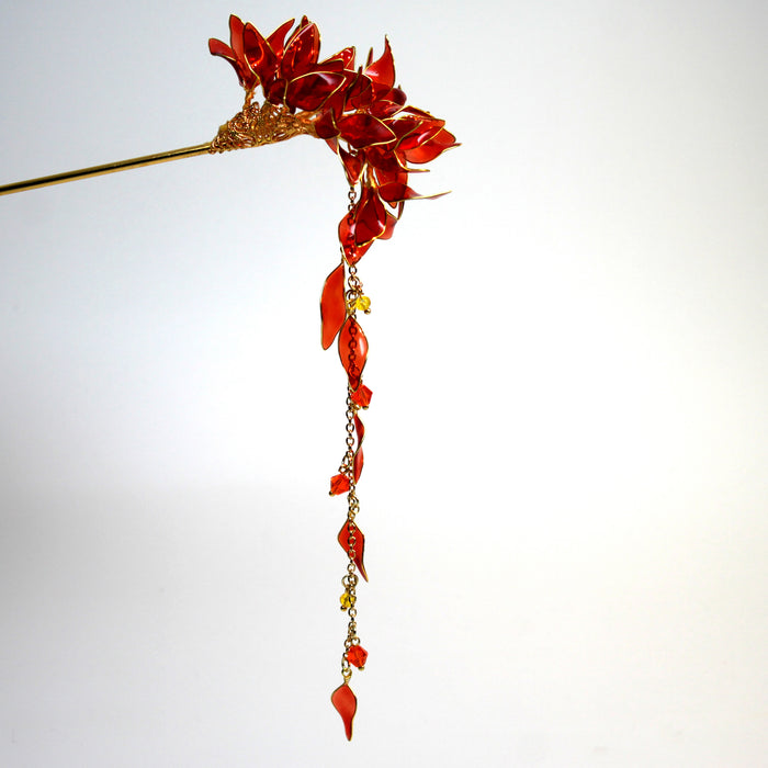 Red Flower Hairpin: Japanese Kanzashi